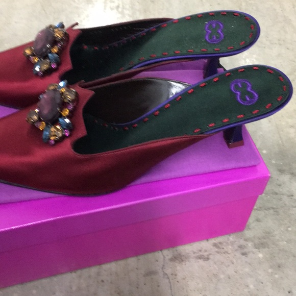 Never worn Escada Exotics mule - Picture 4 of 6